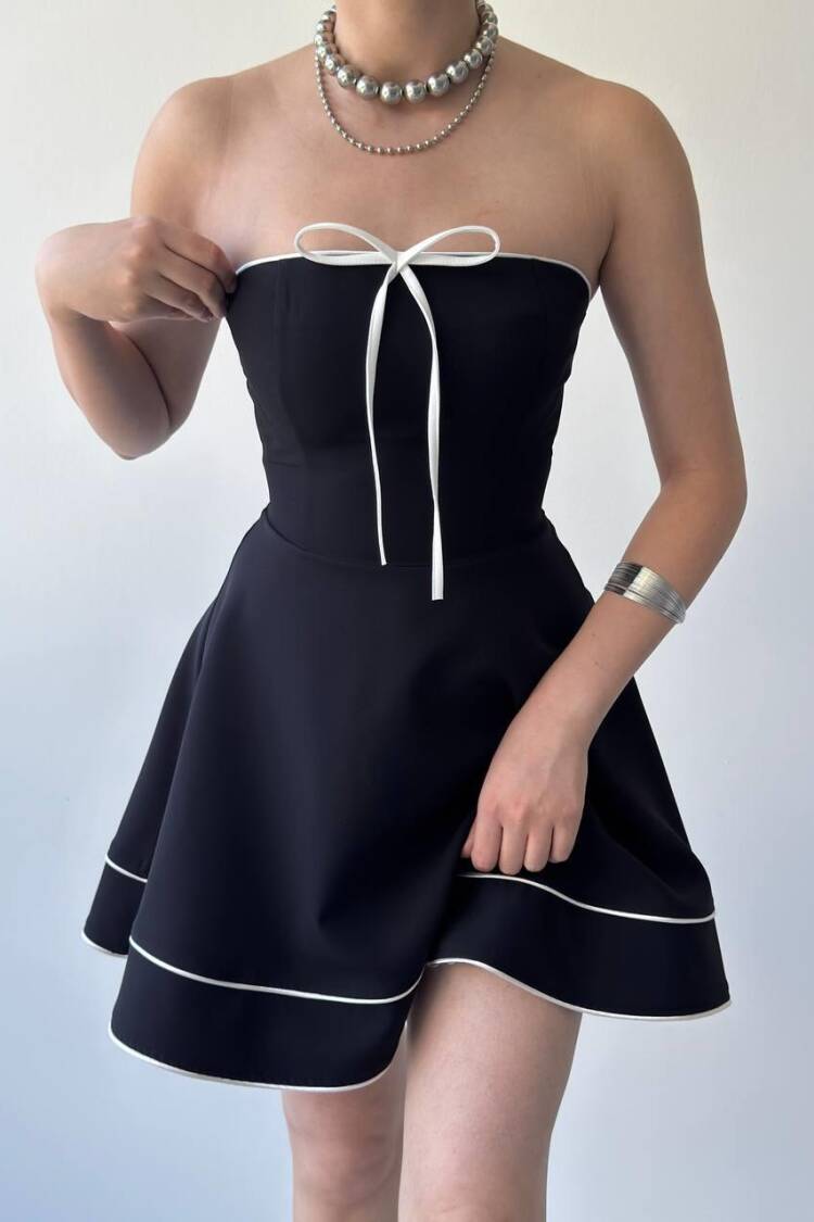 Yuna Strapless Dress