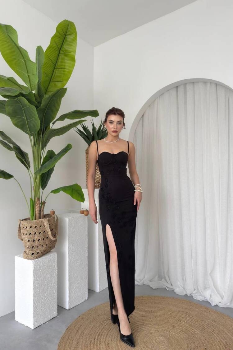 Roller Rose Detailed Dress