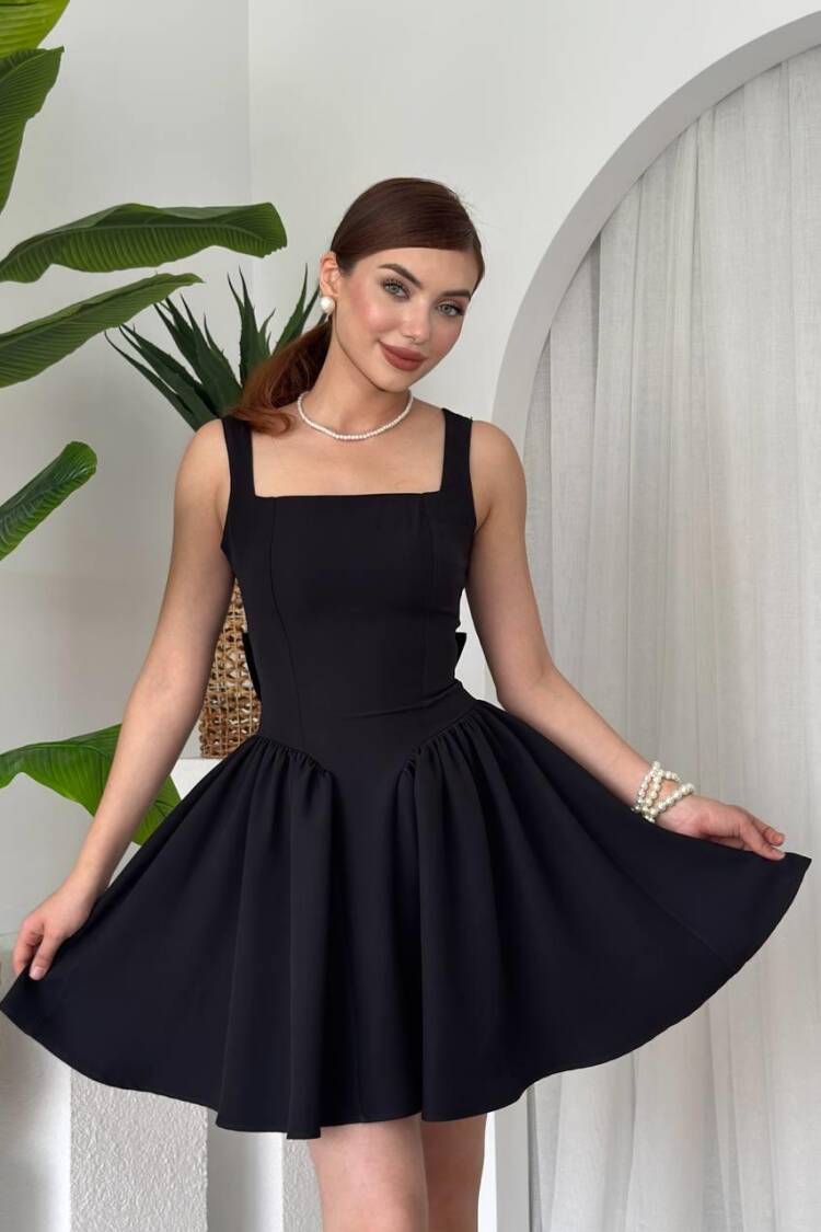 Dreas Bow Detailed Dress