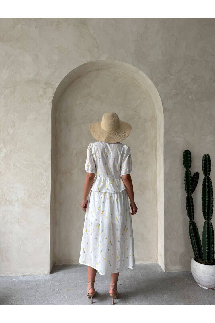 Embroidered Voile Skirt -|