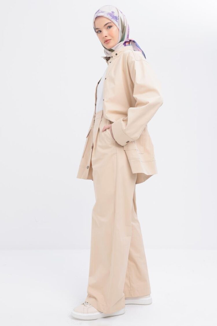Pleated Wide Leg Pants