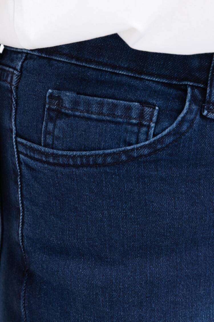 Plus Size Lycra Pipe Leg Denim Pants