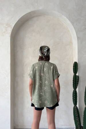 D 2789 Embroidered Shirt - LightPattern2 - Brand: Topshow - Women's Clothing Wholesale - Globality Store