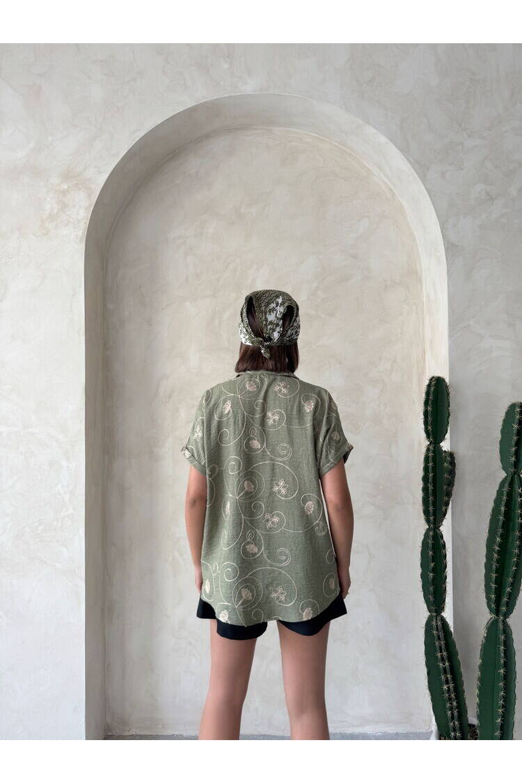 D 2789 Embroidered Shirt - LightPattern2
