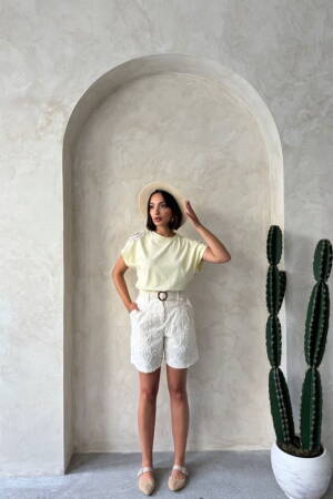 Shoulder Lace Tshirt - Brand: Topshow - Women's Clothing Wholesale - Globality Store
