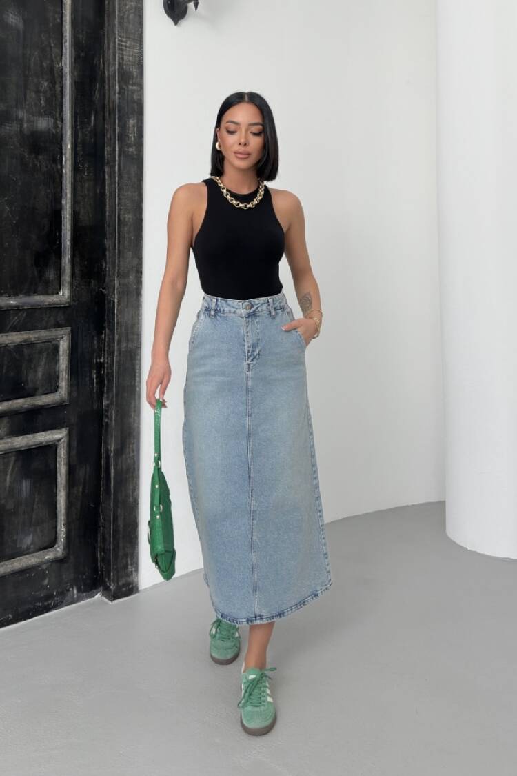 Classic Denim Skirt