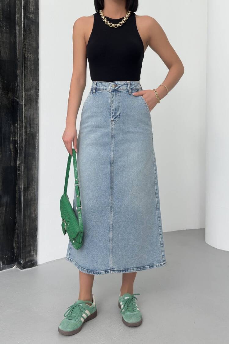 Classic Denim Skirt - Brand: XLove - Women's Clothing Wholesale - Globality Store