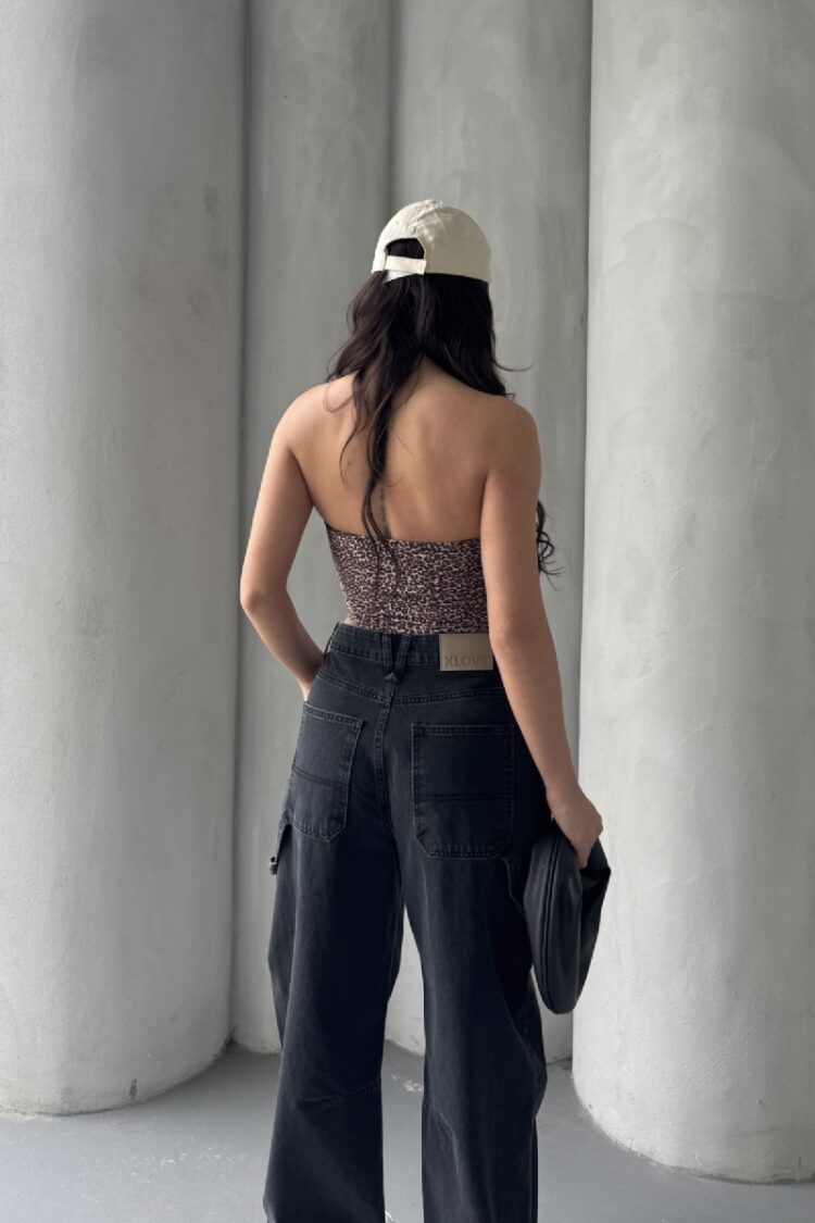 Baggy Jeans With Pencil