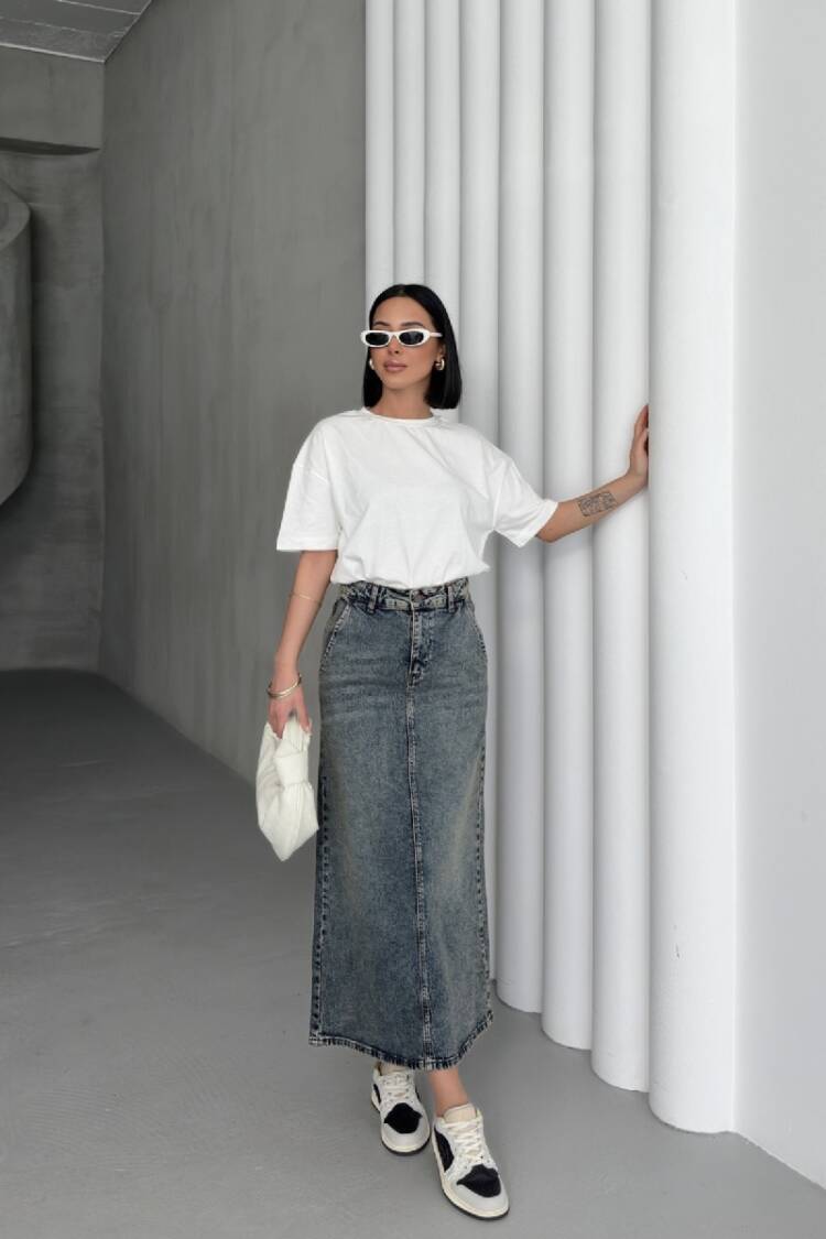 Classic Denim Skirt