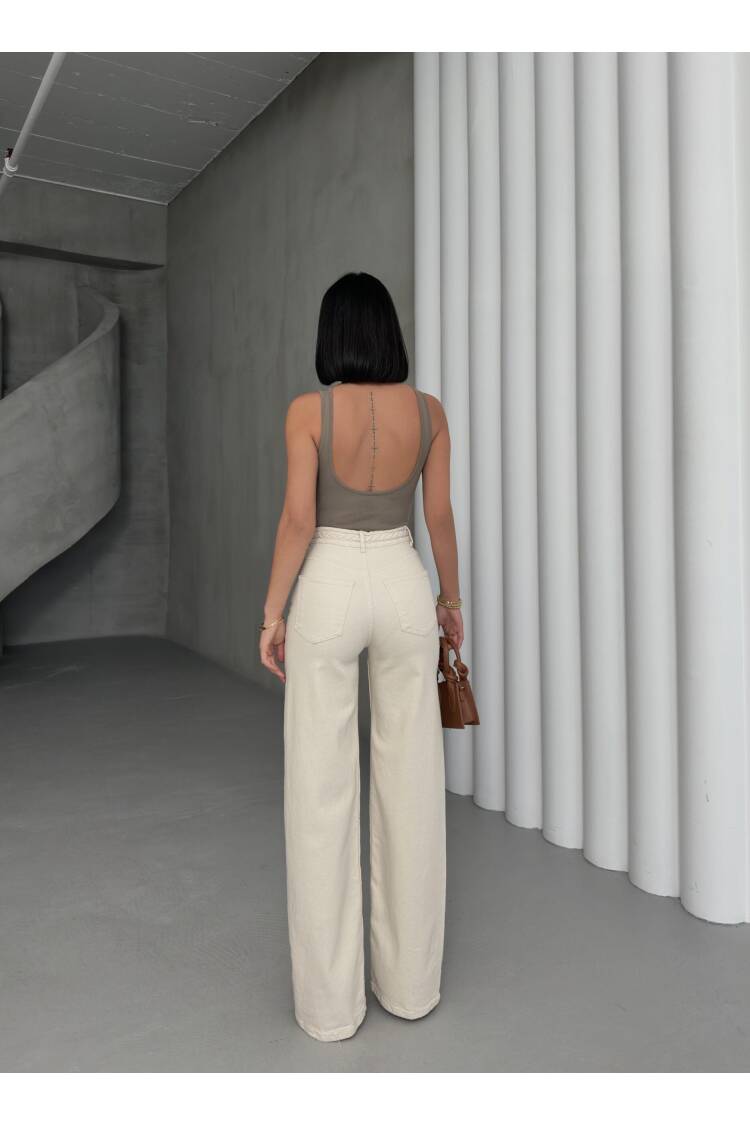 Women's High Waist Loose Fit Natural Belt Knit Detailed Jeans Pants