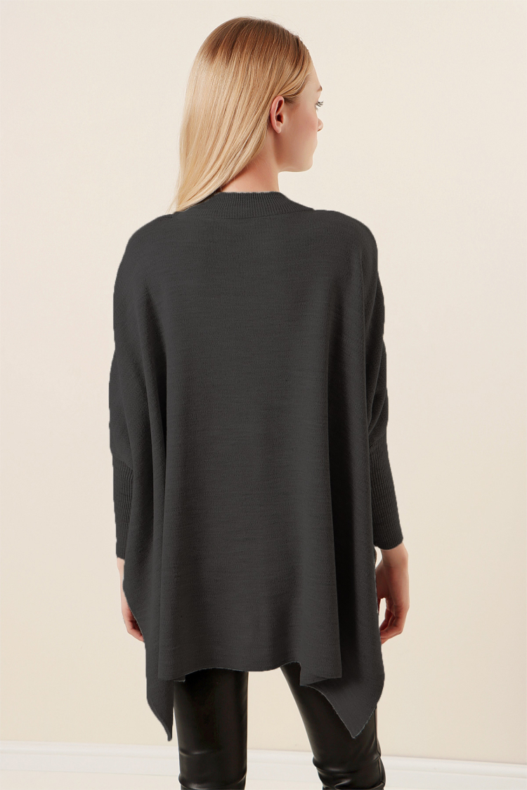 Poncho Sweater - Anthracite