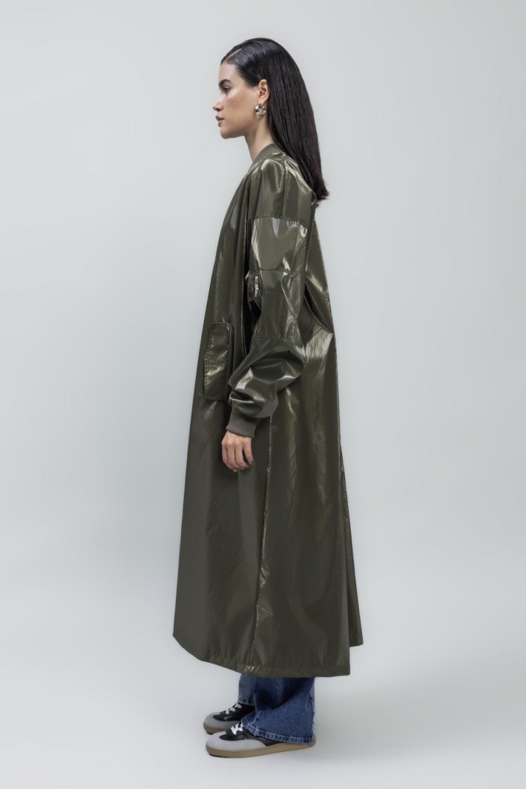 Oversized Patent Leather Trenchcoat