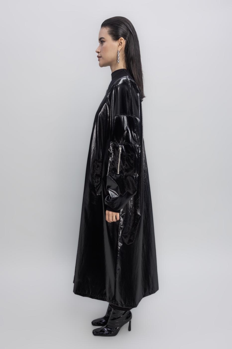 Oversized Patent Leather Trenchcoat