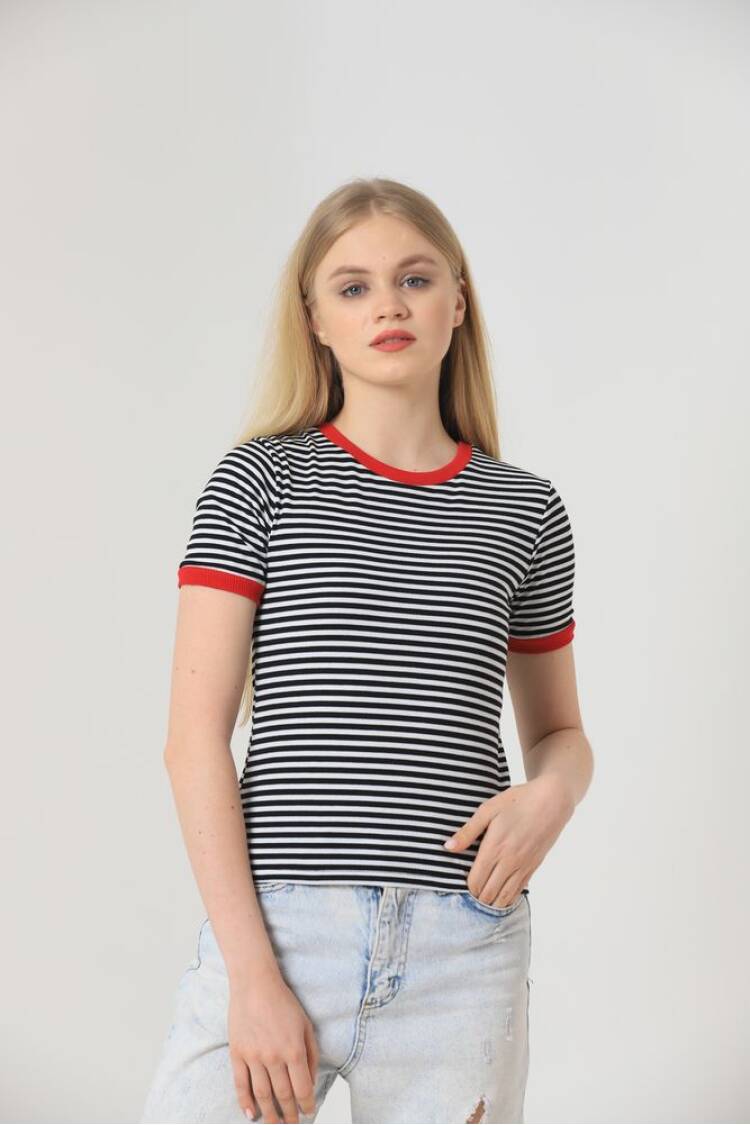 Striped T-Shirt - Black &