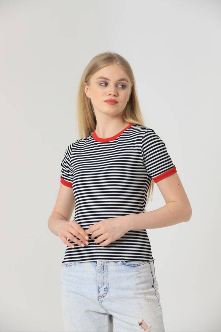 Striped T-Shirt - Black &