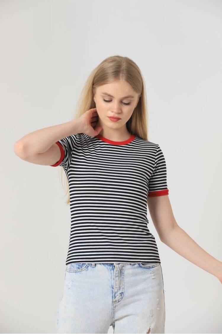 Striped T-Shirt - Black &