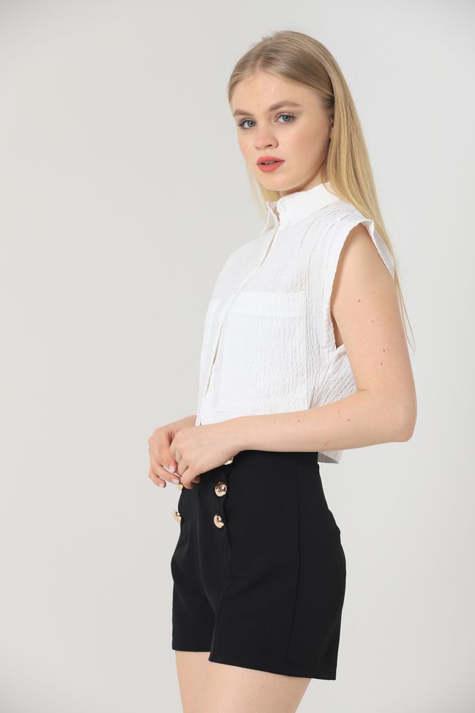 Buttoned Shorts