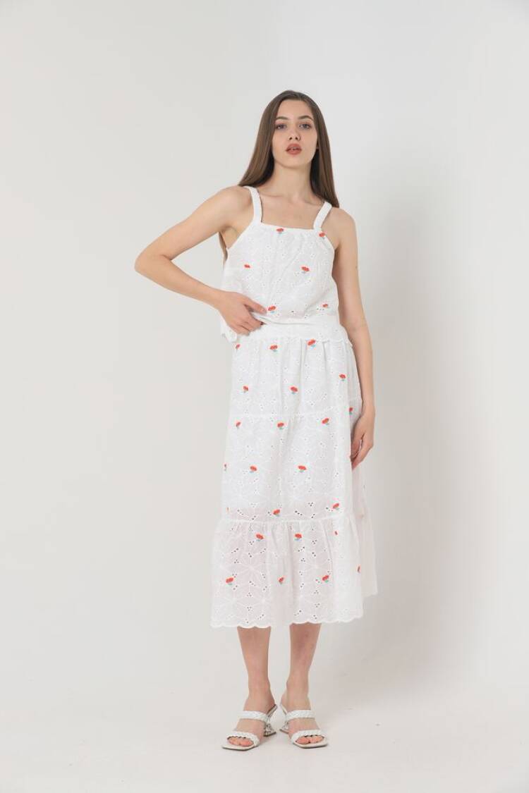 Floral Embroidered Long Skirt - Red &