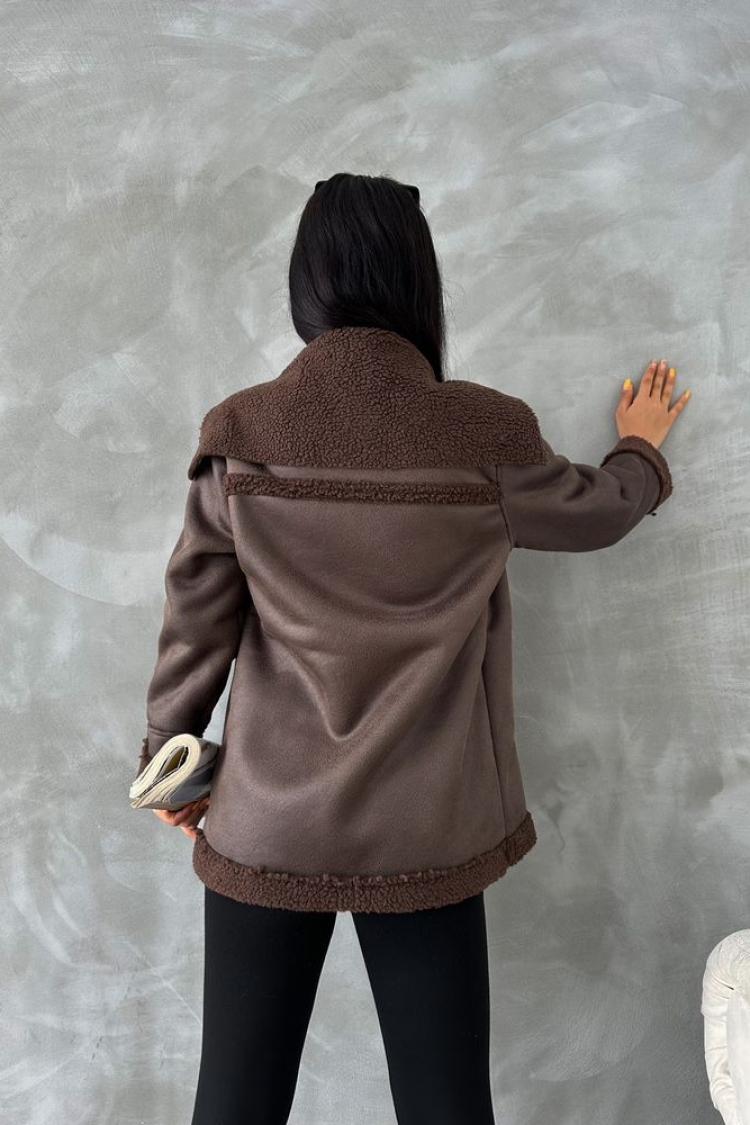 Zippered Leather Coat With Fur Collar