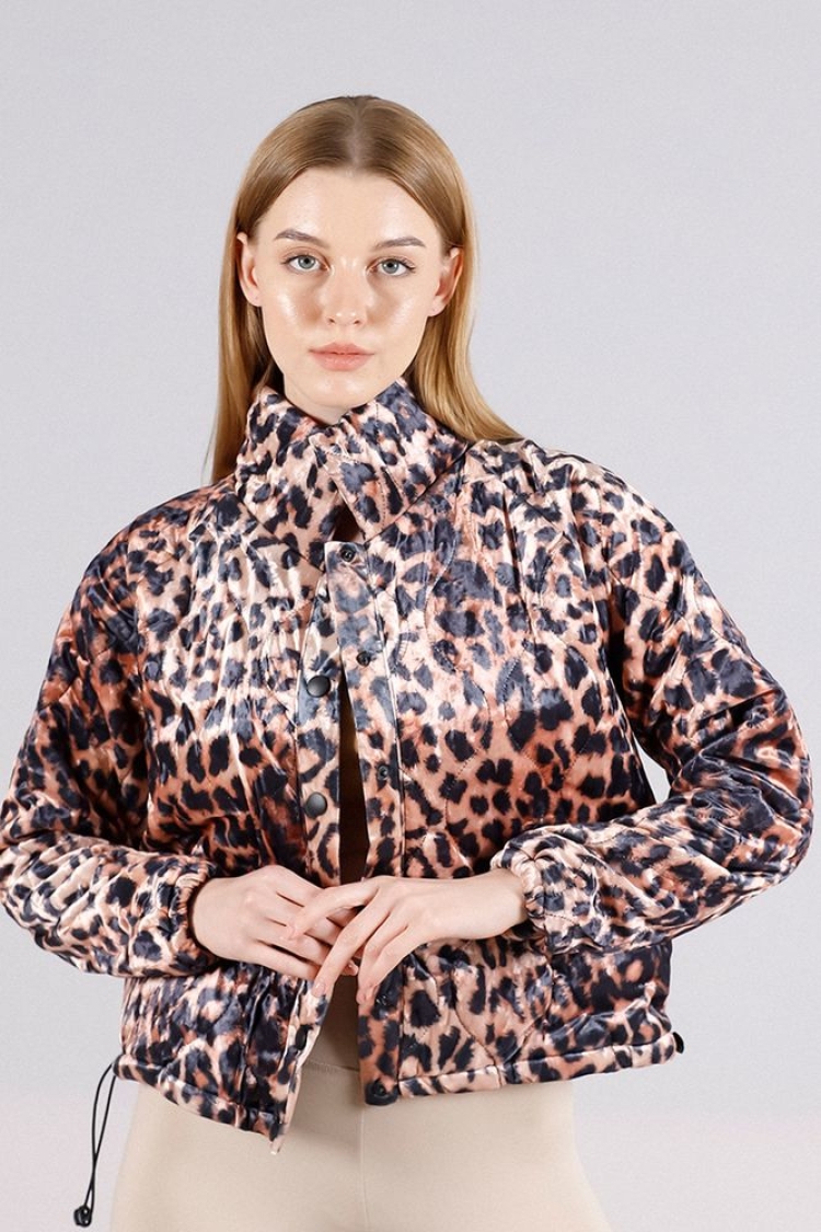 Snap-On Collar Coat - Leopard - Topshow - Globality Store - Women Clothes Wholesale Turkey