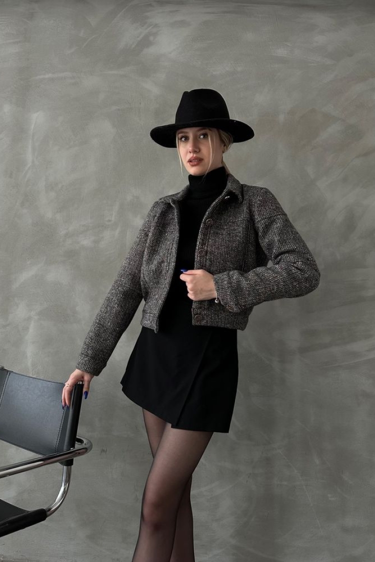 Buttoned Bowl Coat