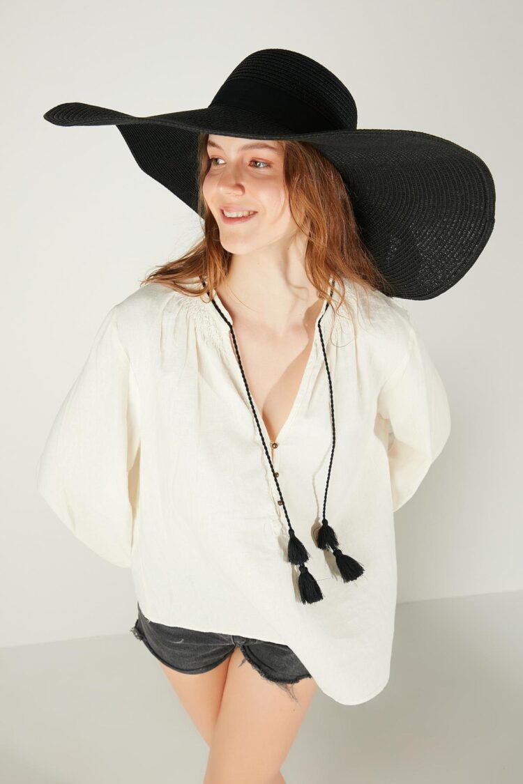 Belted Wide Straw Hat - Brand: Axesoire - Women's Clothing Wholesale - Globality Store