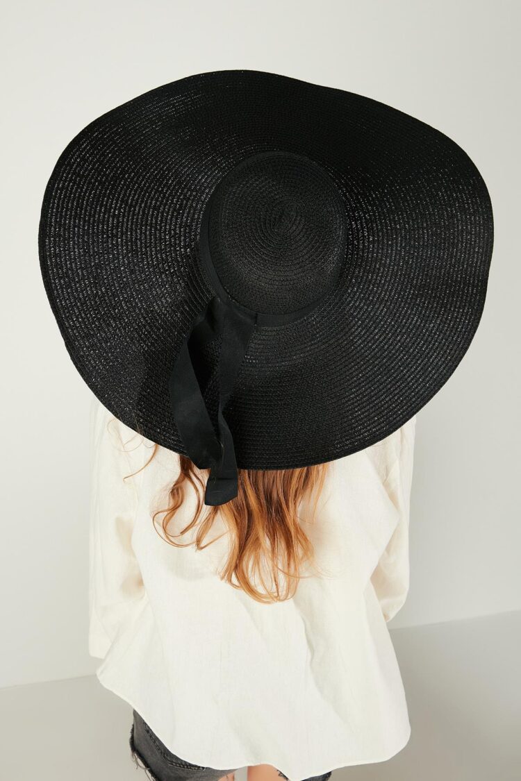 Belted Wide Straw Hat