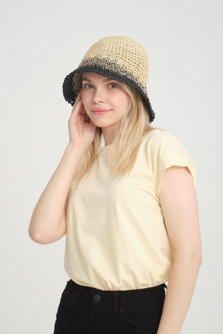 Hand Knitted Black Straw Hat - Brand: Axesoire - Women's Clothing Wholesale - Globality Store
