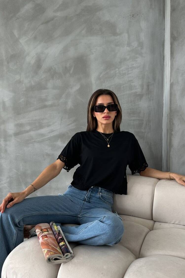 Lace Detailed T-Shirt