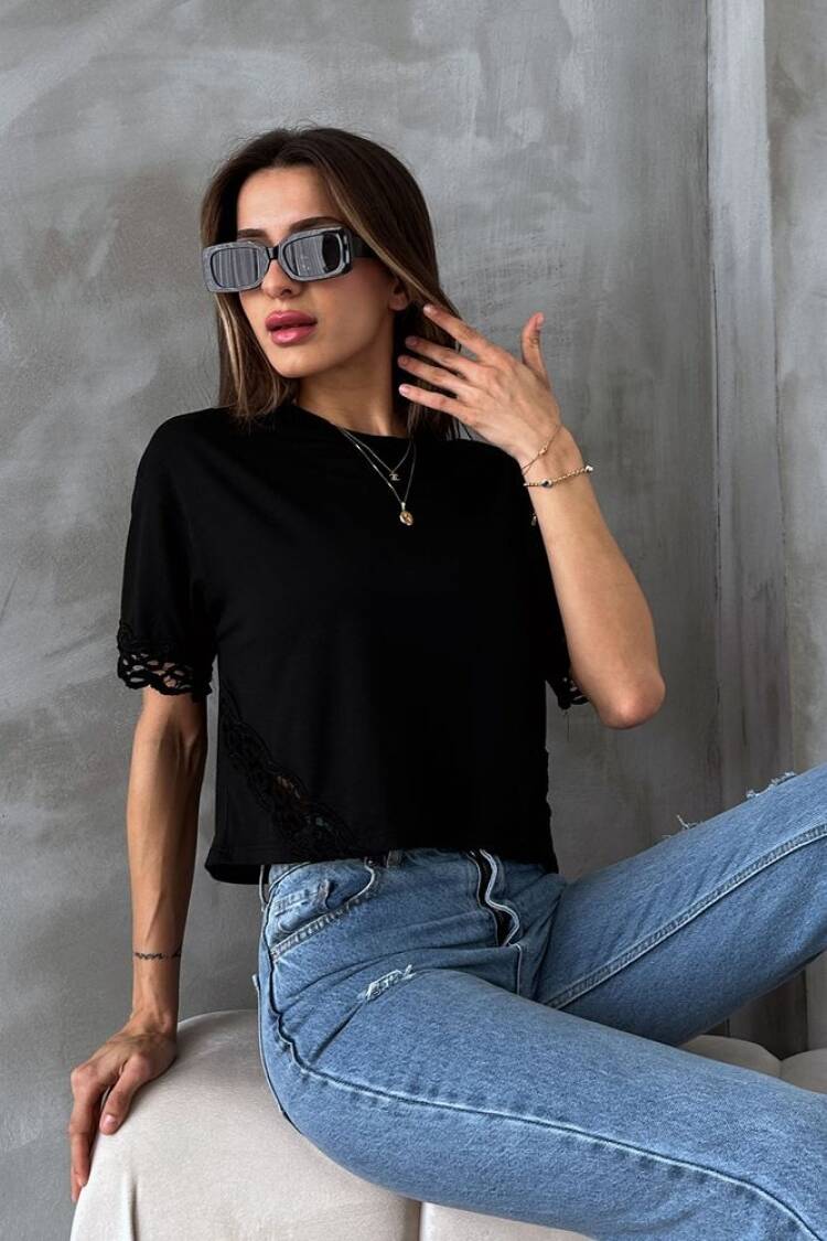 Lace Detailed T-Shirt