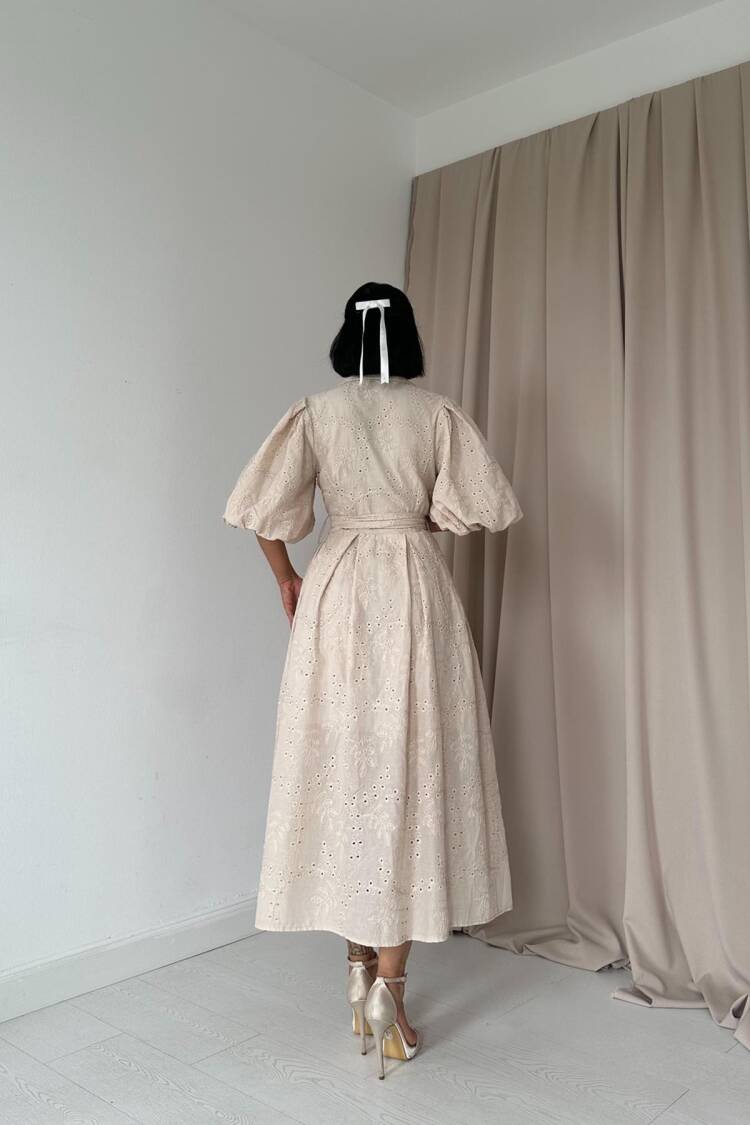 Balloon Sleeve Pleated Dress