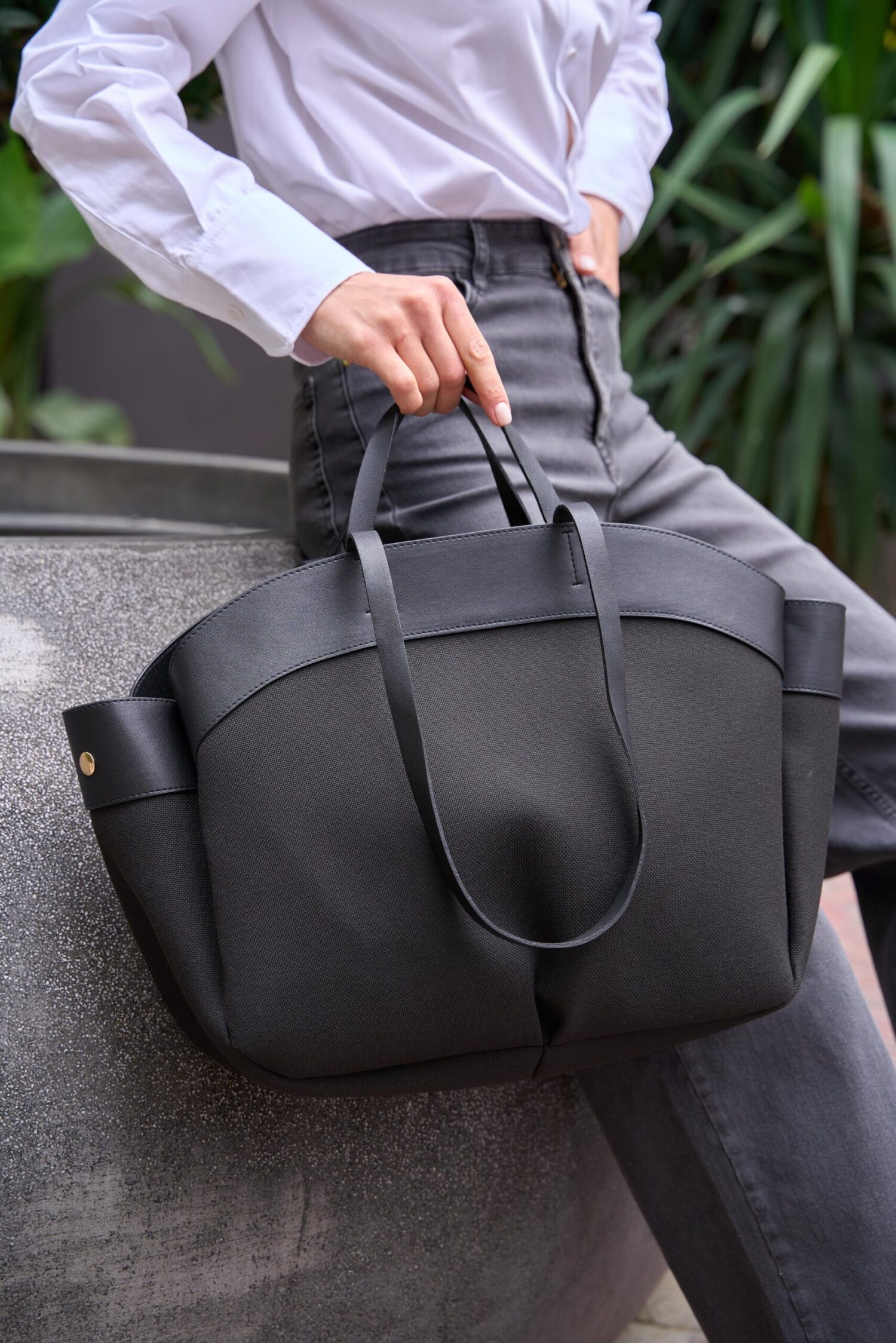 Contrast Tote Bag - Brand: Mina Fashion - Women's Clothing Wholesale - Globality Store