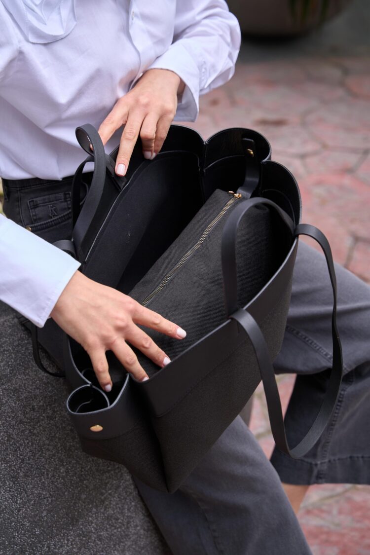 Contrast Tote Bag