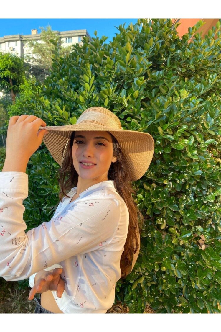 Wide Straw Hat With Jute Rope Bow