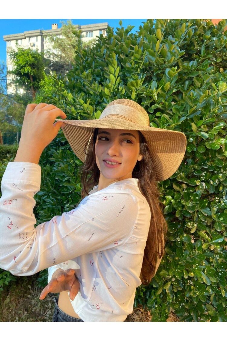 Wide Straw Hat With Jute Rope Bow