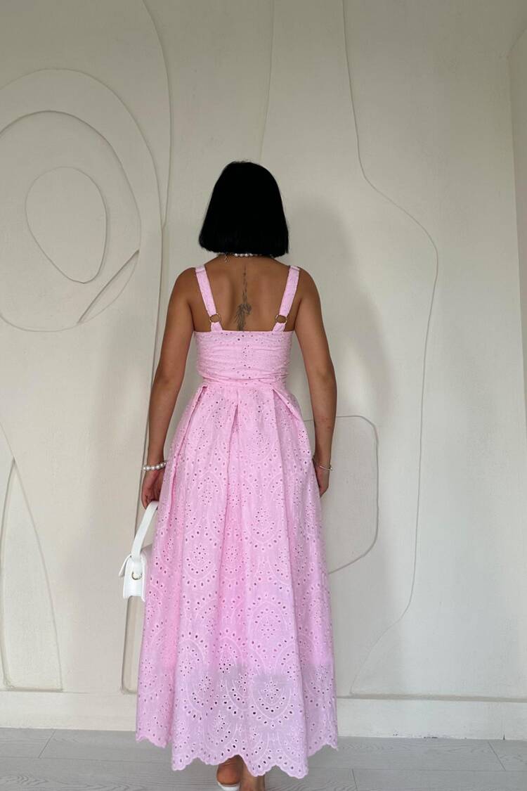 Embroidery Dress With Hangers