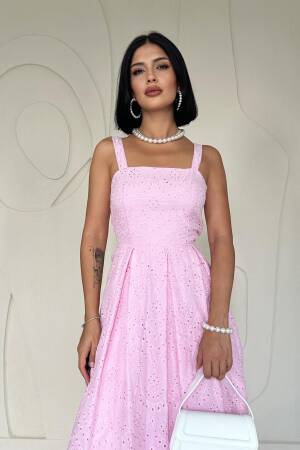 Embroidery Dress With Hangers