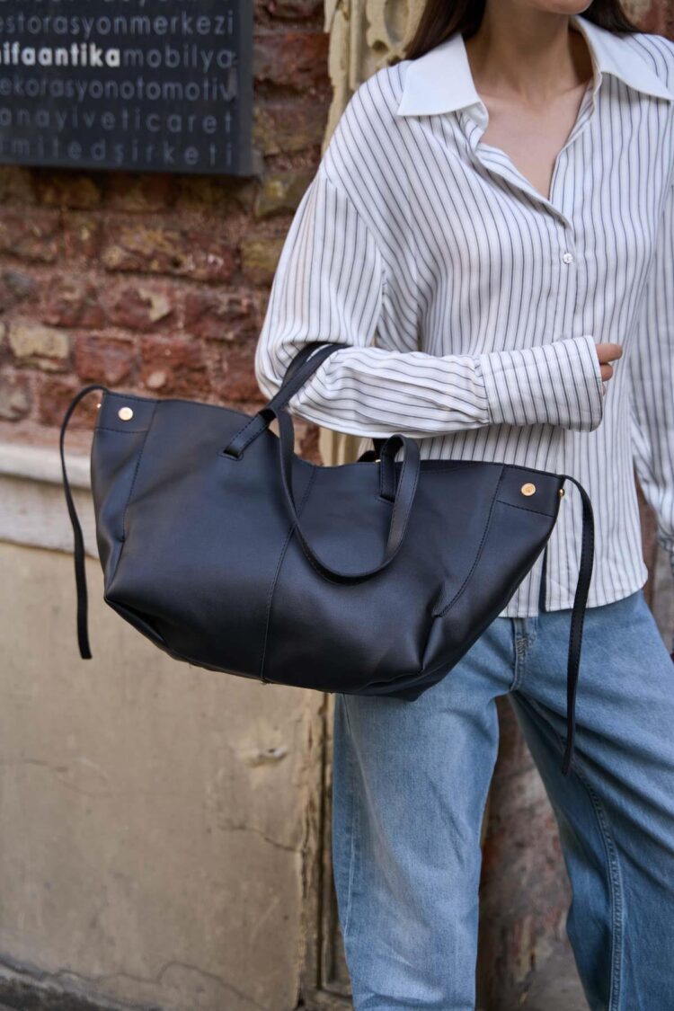 Leather Look Wallet Detailed Hand And Shoulder Bag - Brand: Mina Fashion - Women's Clothing Wholesale - Globality Store