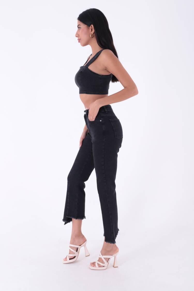 Tasseled Piece Jeans