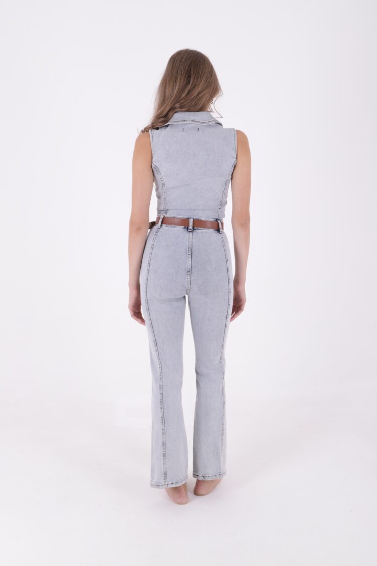 Sleeveless Zippered Denim Overalls With Cups