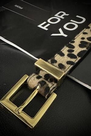 Square Buckle Cross Women's Belt - Brand: Fiori - Women's Clothing Wholesale - Globality Store