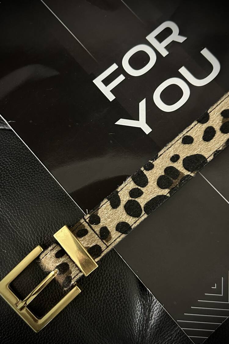 Square Buckle Cross Women's Belt