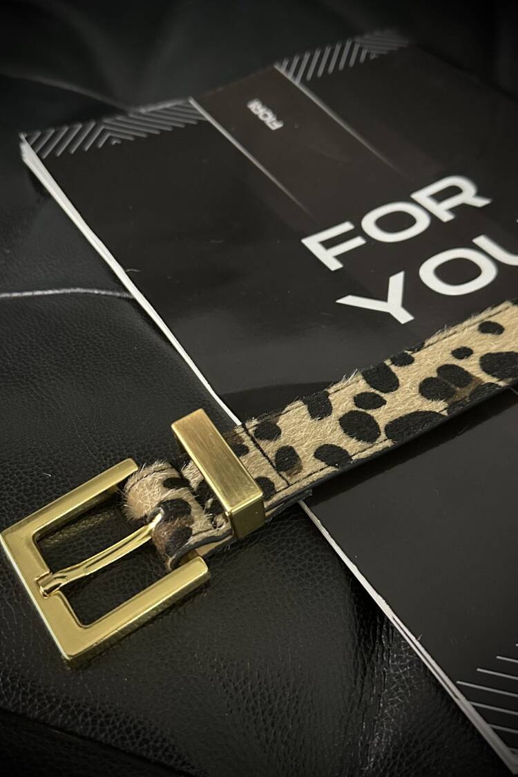Square Buckle Cross Women's Belt