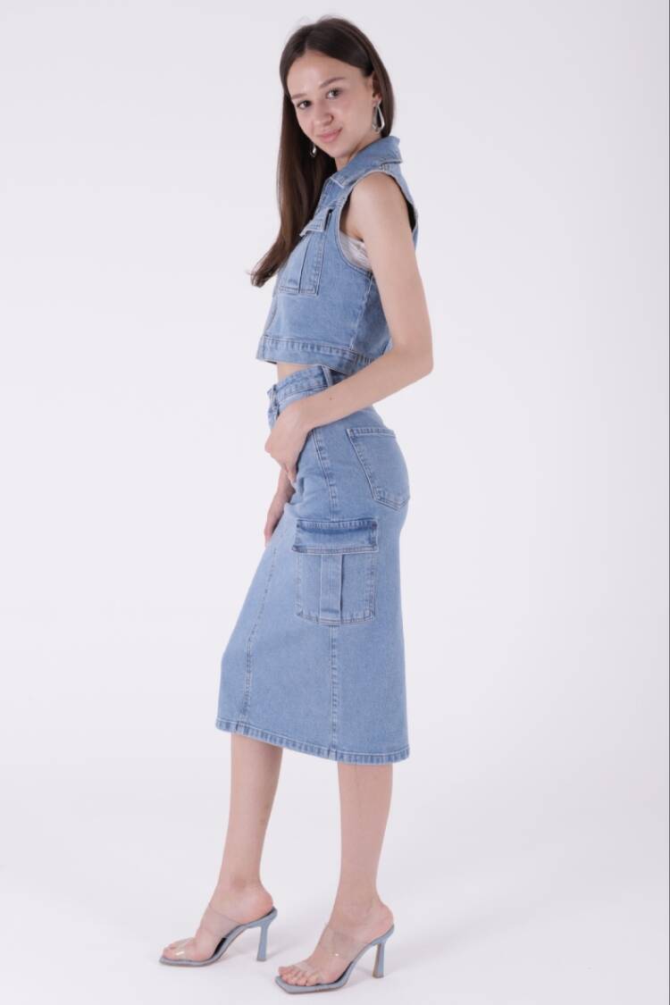 Cargo Pocket Denim Skirt