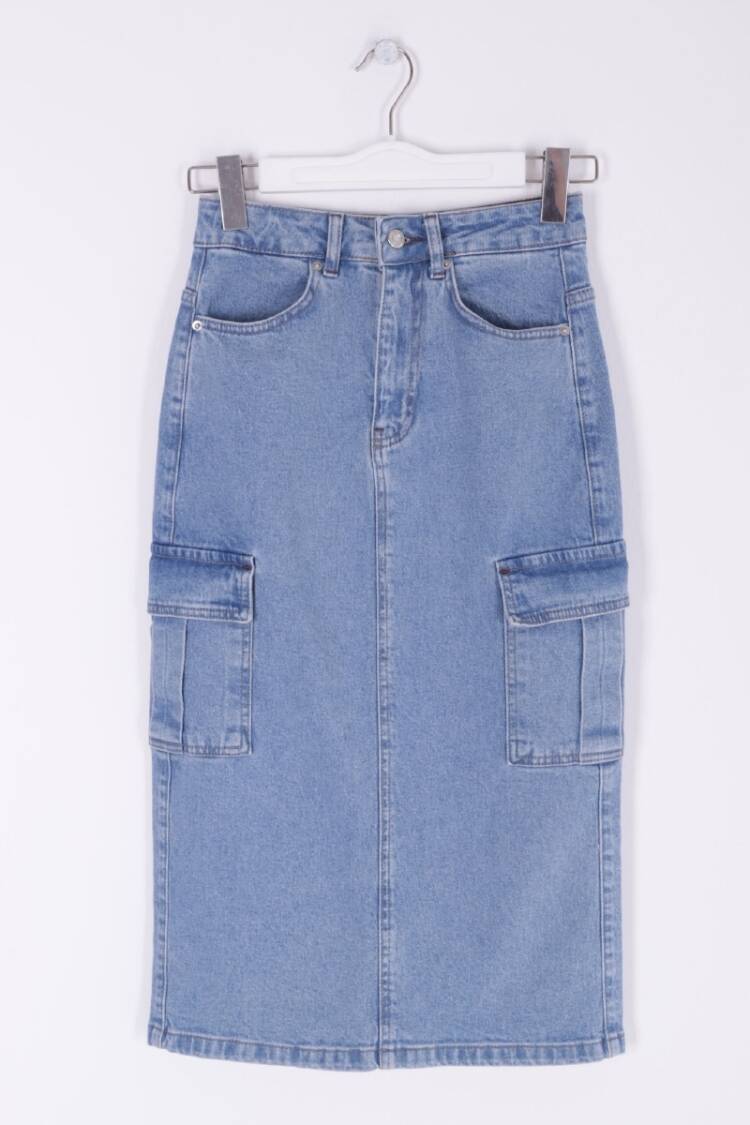 Cargo Pocket Denim Skirt