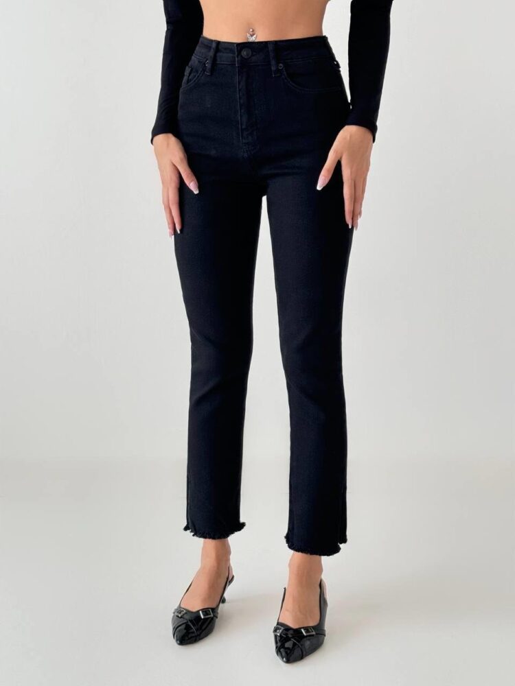 MiaJeans