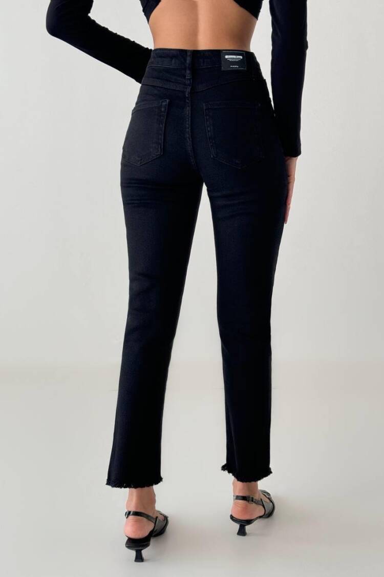 MiaJeans