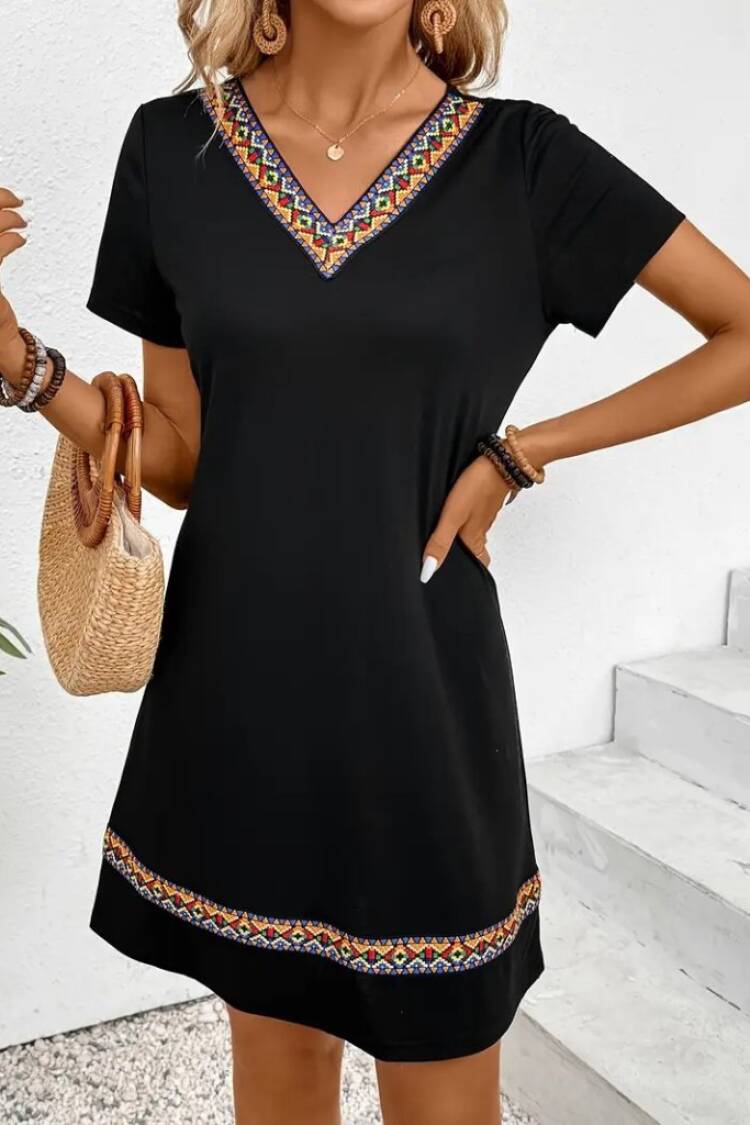Women's Short Sleeve V Neck Ethnic Pattern Stripe Detailed Viscose Dress