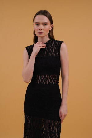 Zero Sleeve Lace Blouse - Brand: Topshow - Women's Clothing Wholesale - Globality Store