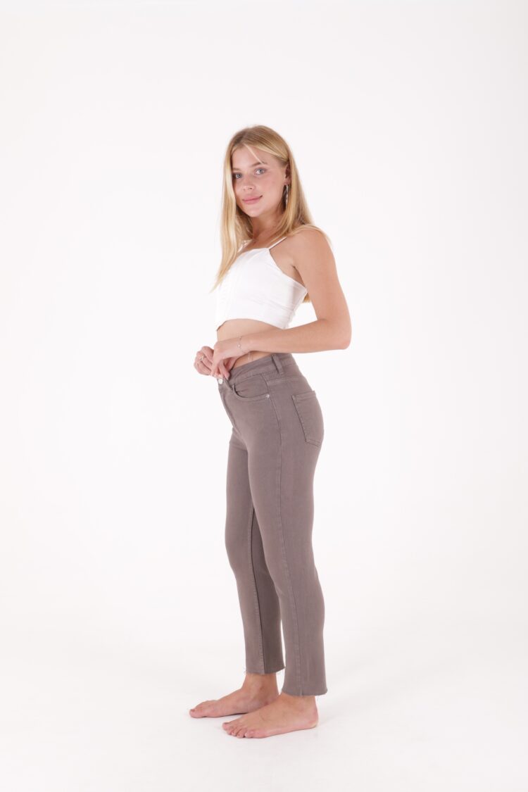 Seamless Leg Mom Fit Jeans